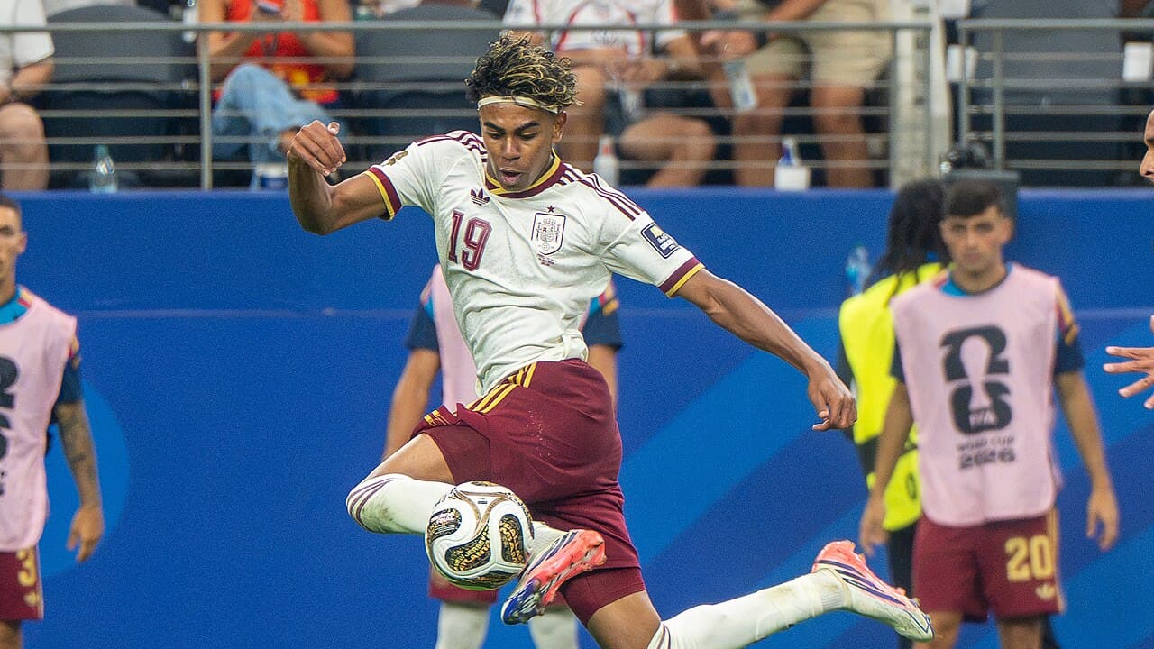 Lamine Yamal décrypte sa rabona et assume l'ambition du triplé avec le Barça à Istanbul