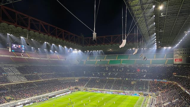 Lautaro Martínez confirme l'intérêt du Barça mais choisit de rester à l'Inter