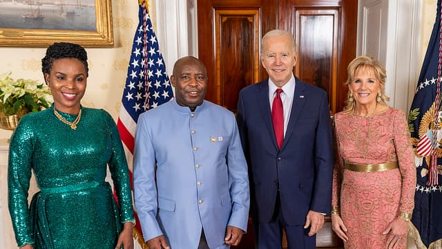 Revue de presse : Ndayishimiye presse le Rwanda sur le désengagement et les Léopards préparent la CAN 2027