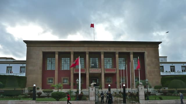 Maroc : Fatima-Ezzahra El Mansouri nommée cheffe du gouvernement, ambitions sociales et défis de financement