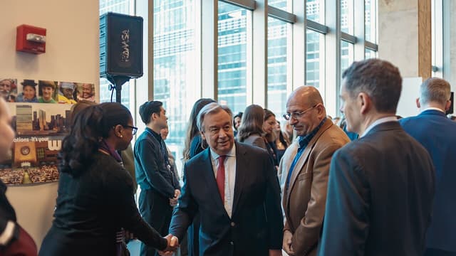 L'IA change effectivement la donne, affirme António Guterres à New York