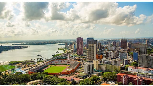 Côte d'Ivoire : tensions entre le district d'Abidjan et la mairie du Plateau