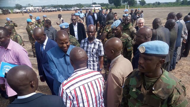 Rivalités entre conseillers et ministres autour du président Touadéra en Centrafrique