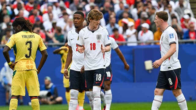 Anthony Gordon : « Je me sens plus valorisé au Barça qu'en Premier League »