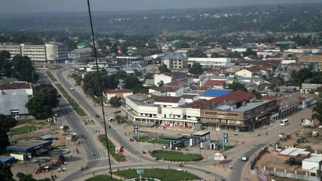 Congo-Kinshasa : Willy Makolo affirme que les chenilles contiennent plus de protéines que la viande de boeuf
