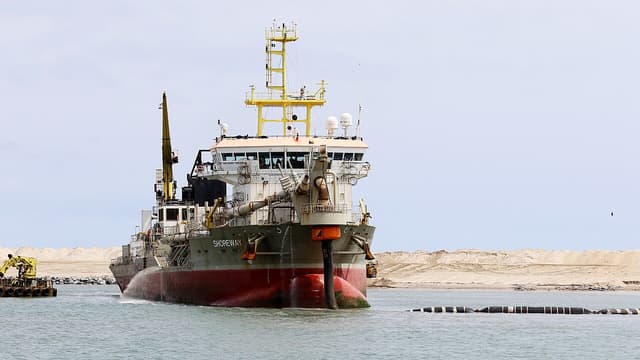 Pourquoi Aliko Dangote accorde un délai supplémentaire pour l'IPO de sa raffinerie
