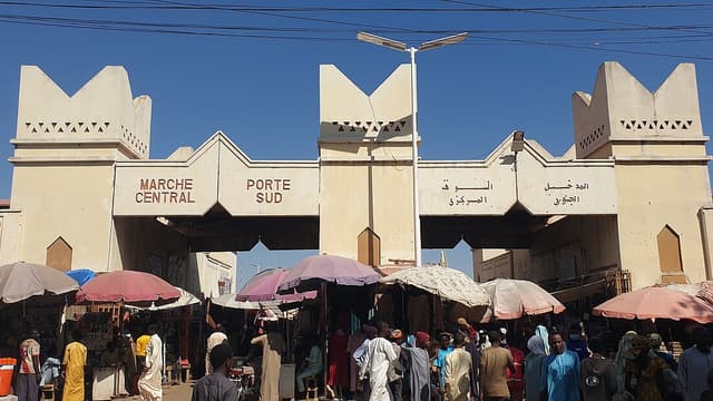 Tchad-France : l'économie pour relancer une relation diplomatique refroidie