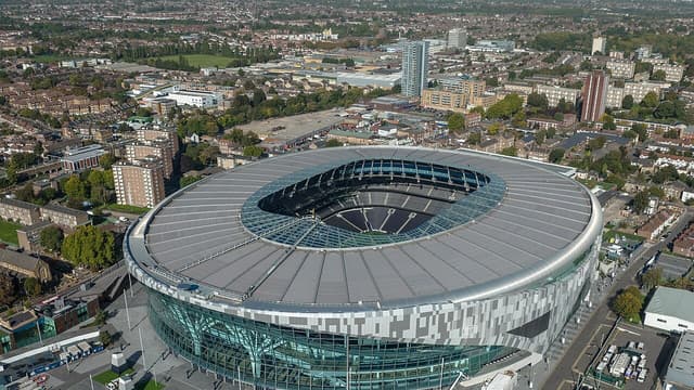Tottenham demanderait une somme record au Barça pour Porro