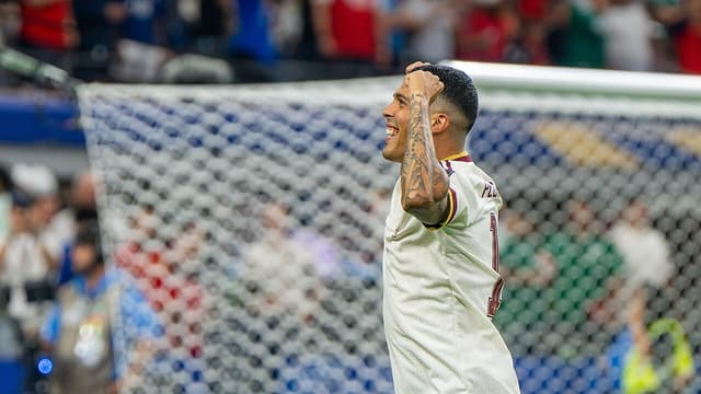 Pedro Porro évoque l'intérêt du Barça et du Real mais nie toute offre concrète