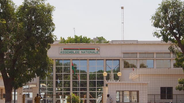 Burkina Faso : les députés adoptent un nouveau code pénal rétablissant la peine de mort