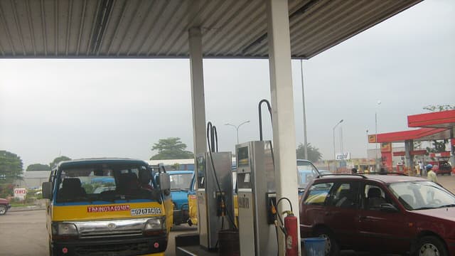 La ministre des Hydrocarbures prépare un arrêté pour réguler les stations-services à Kinshasa