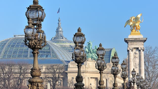 Art Basel Paris : l'artiste ivoirien Carl-Édouard Keïta expose au Grand Palais avant la fermeture anticipée