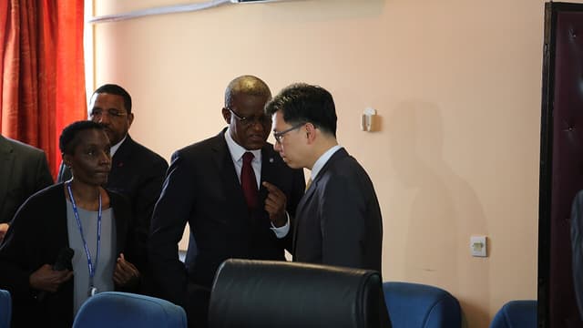 Félix Tshisekedi réaffirme le rôle central du ministère des Affaires étrangères dans la coordination diplomatique