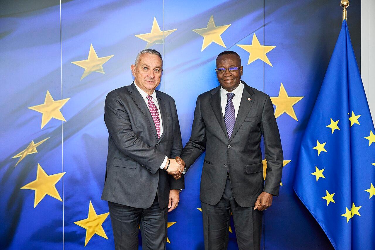 RDC : Mukoko Samba présente un bilan positif des réformes économiques après un an