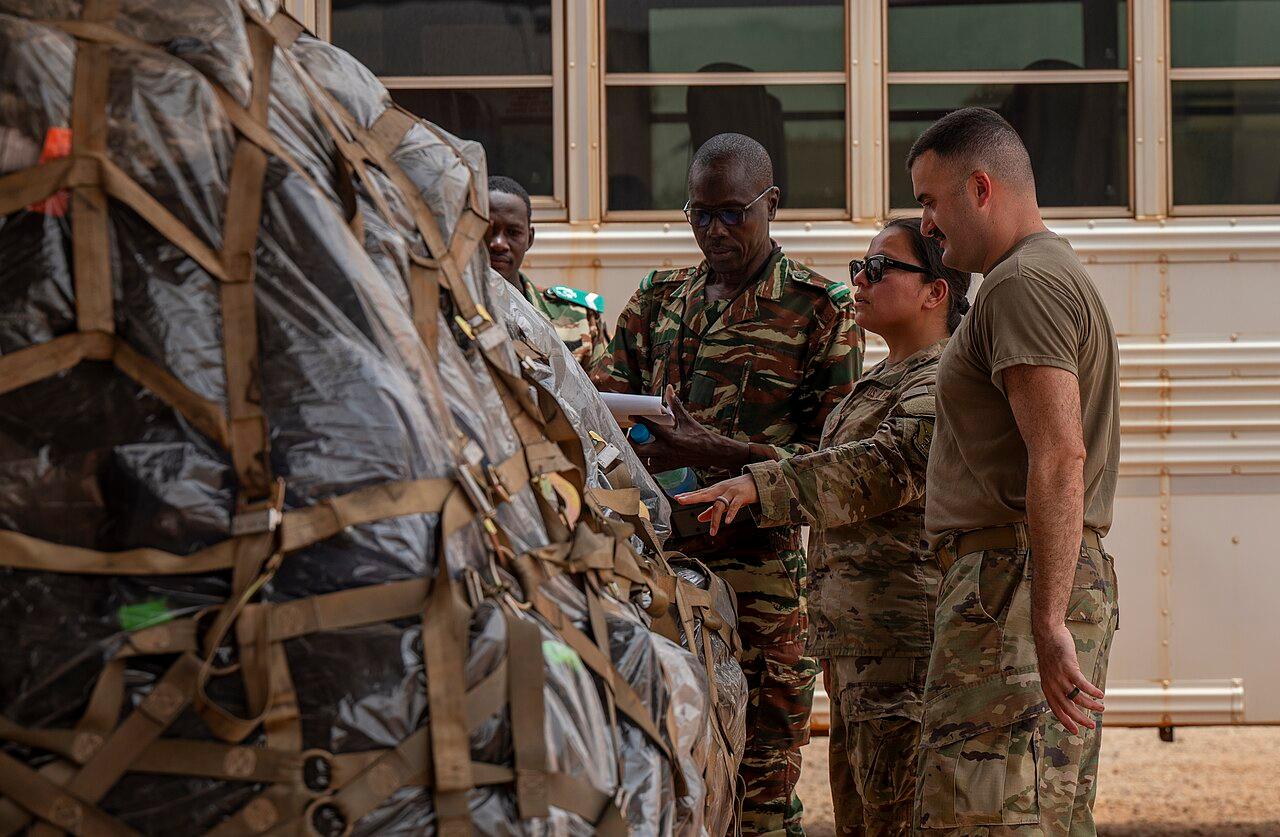 Mutinerie au Niger : la Russie, l'Algérie et l'AES face à la fragilité du régime Tiani