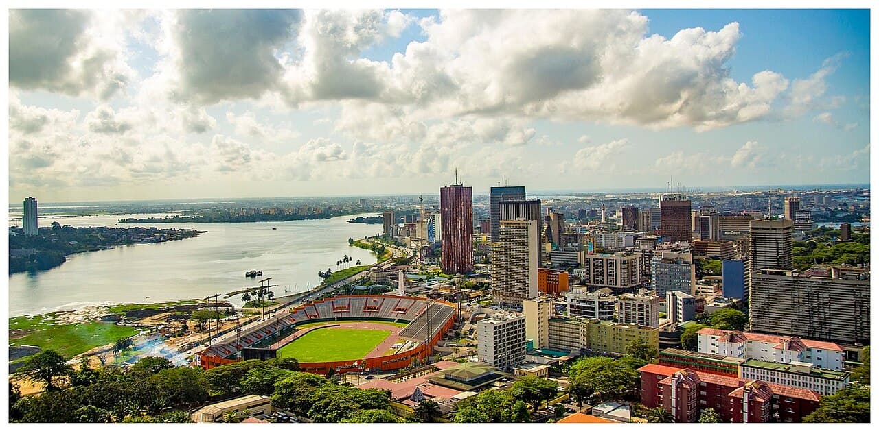 Côte d'Ivoire : tensions entre le district d'Abidjan et la mairie du Plateau