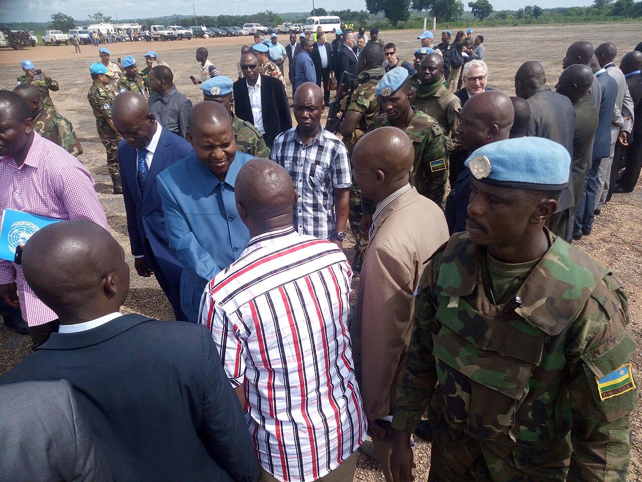 Rivalités entre conseillers et ministres autour du président Touadéra en Centrafrique