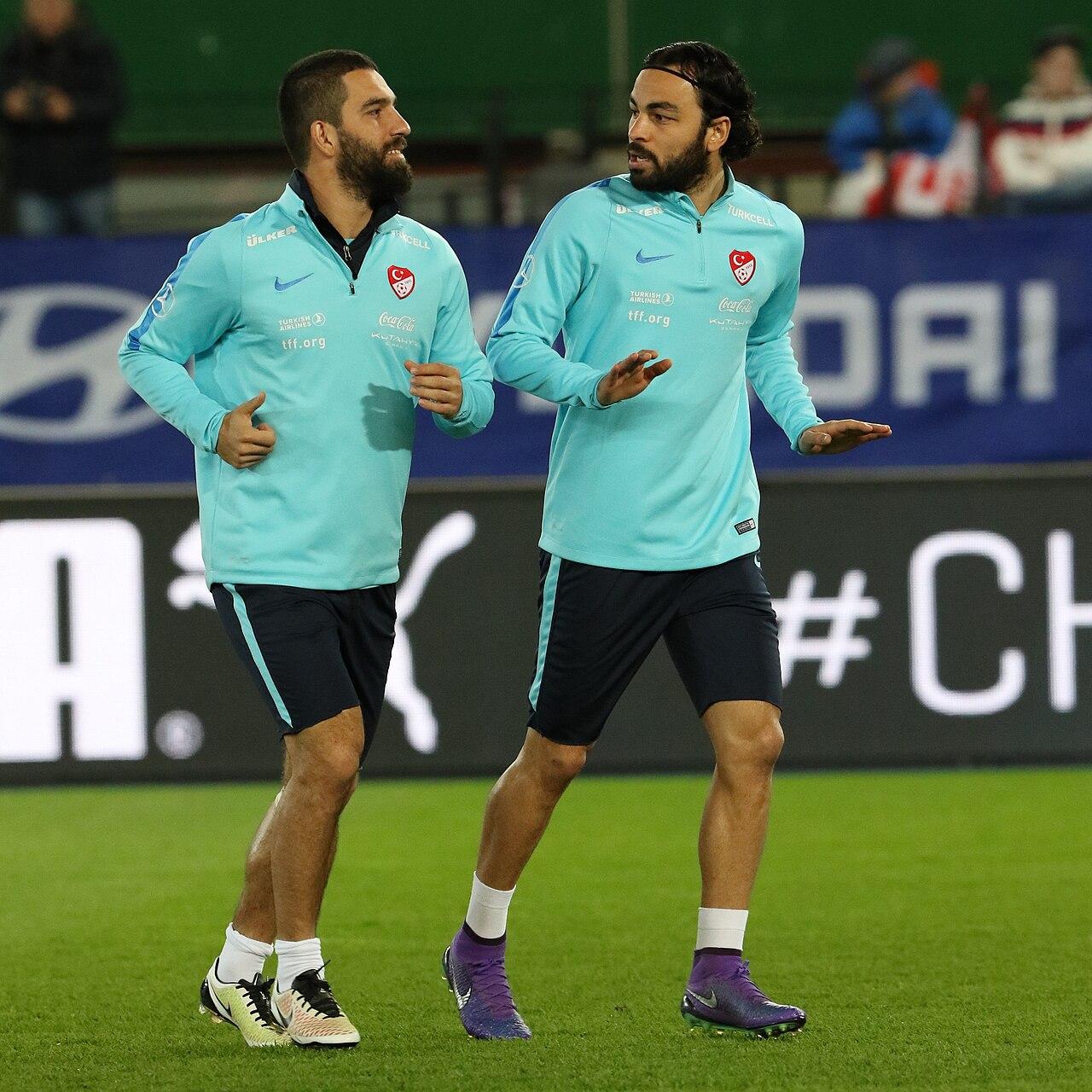 Barcelone : Flick prépare un onze expérimenté pour affronter Galatasaray à Istanbul