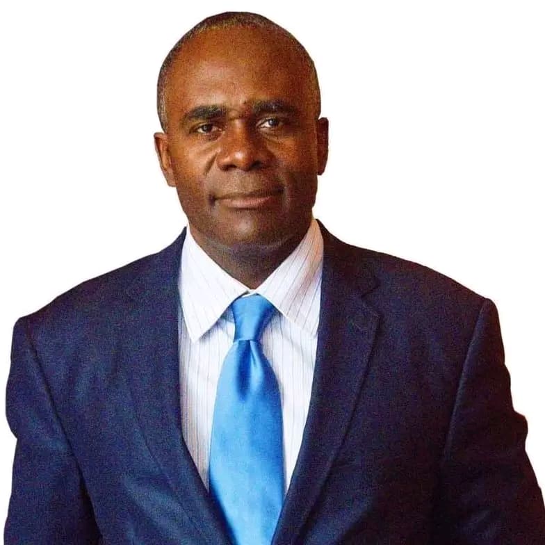 Olivier Bilé lance Kaïros pour une table ronde nationale au Cameroun