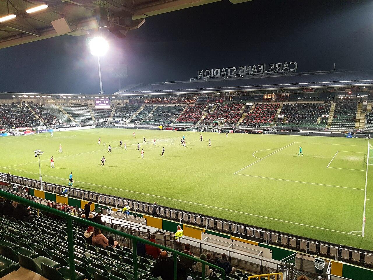Kees Smit, milieu offensif néerlandais de 20 ans, est en négociation pour renouveler son contrat avec l'AZ Alkmaar jusqu'en 2030, selon Mundo Deportivo. Le joueur, lié au club néerlandais jusqu'en jui