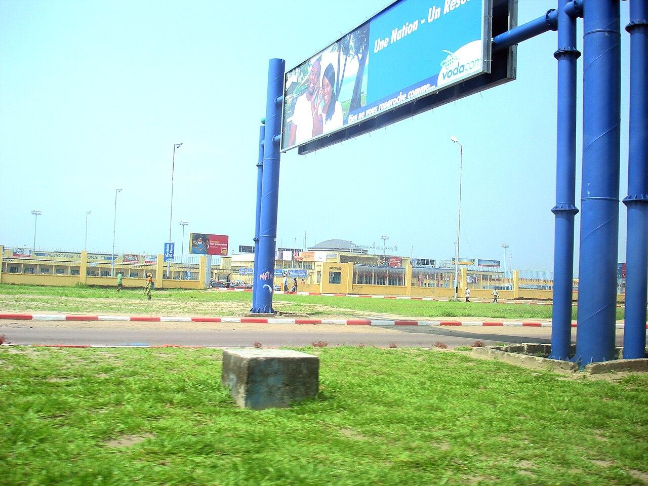 Prince Epenge empêché de quitter le pays à l'aéroport de N'djili