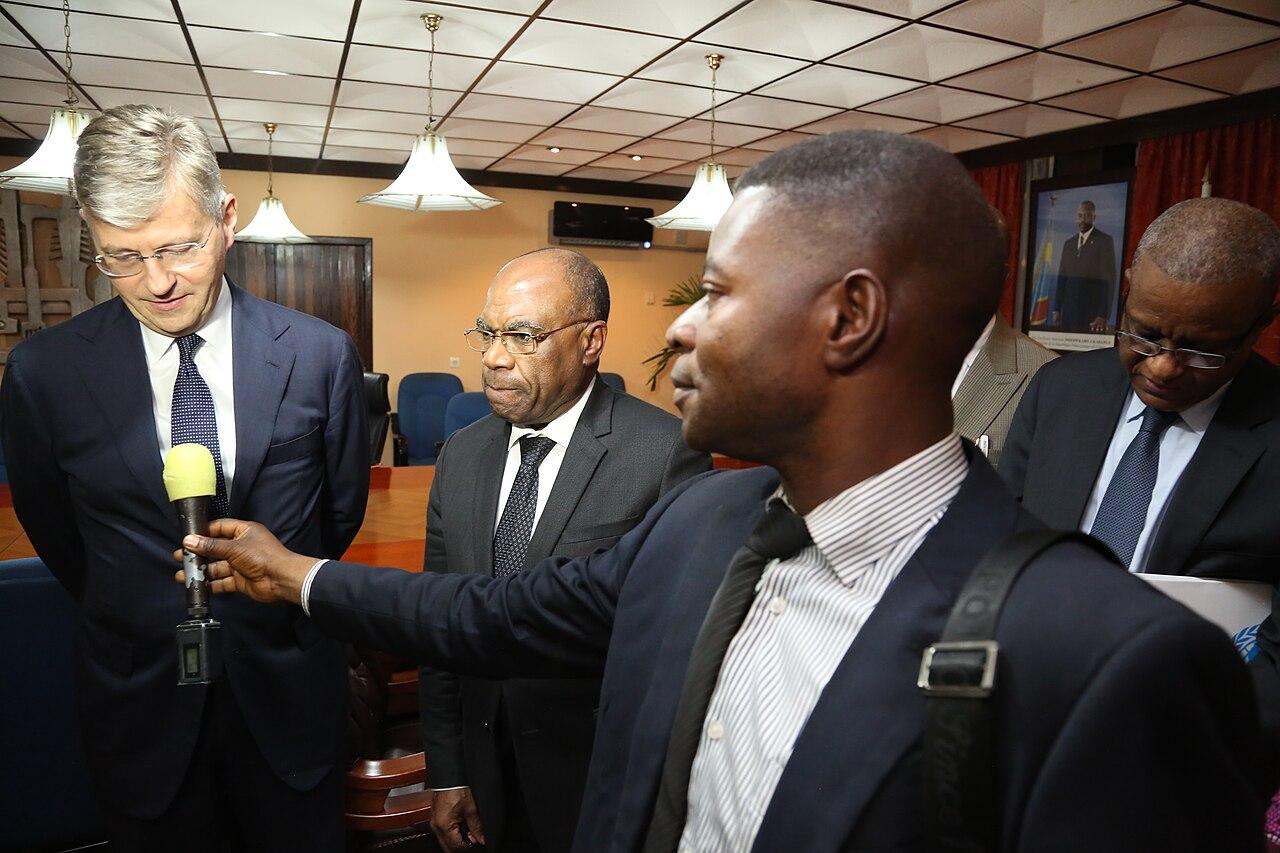 She Okitundu plaide pour une réflexion sans tabou sur la Constitution de 2006