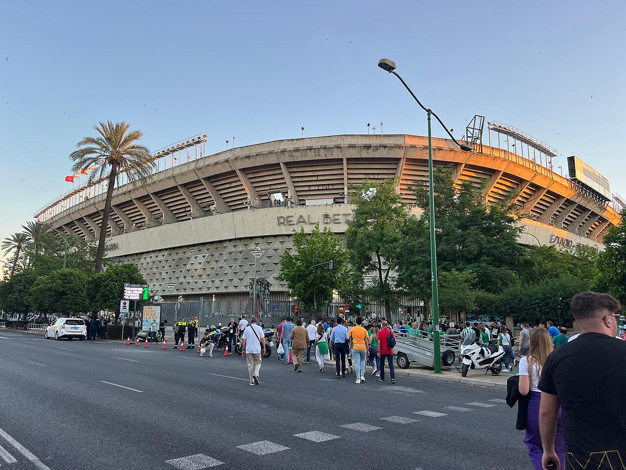 El Betis de los récords se cruza en el camino del intocable FC Barcelona