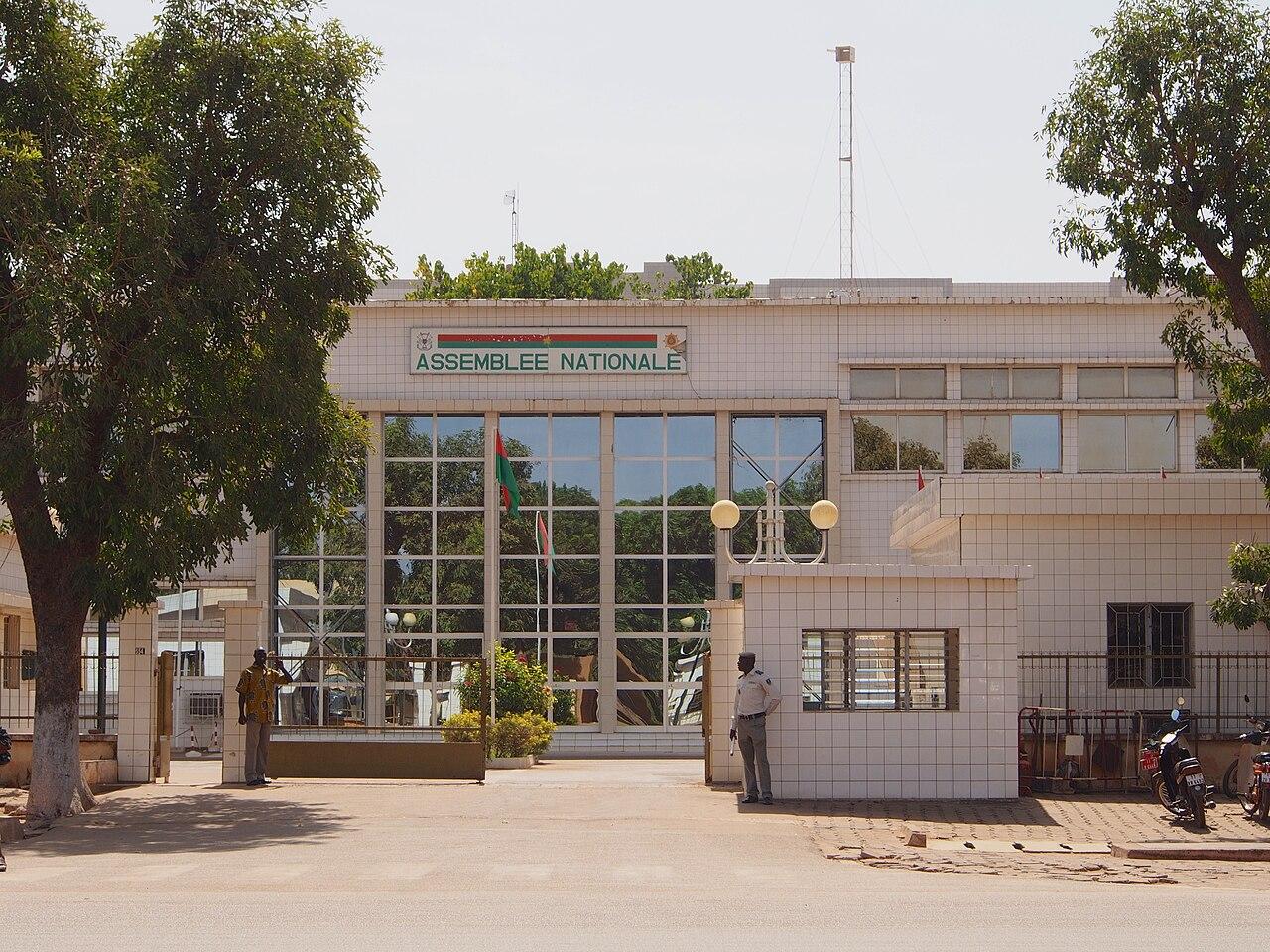 Burkina Faso : les députés adoptent un nouveau code pénal rétablissant la peine de mort