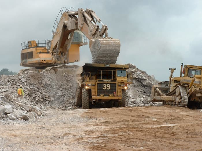 Le Ghana durcit les contrôles environnementaux sur ses mines d'or