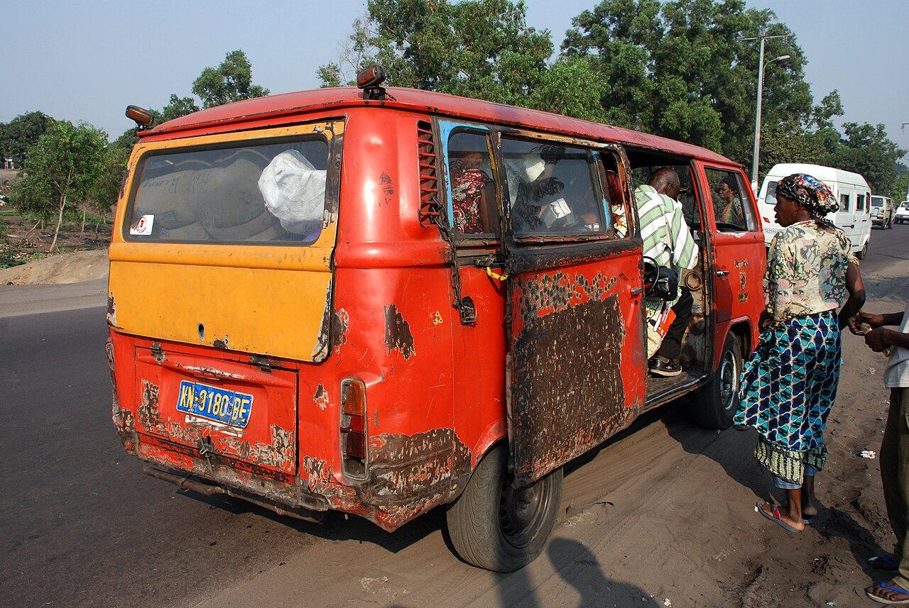 Mobilité urbaine à Kinshasa : Bemba annonce la mise en circulation de 490 bus « Esprit de vie » avant la fin de l'année